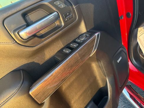 Used 2020 Chevrolet Silverado 2500 LTZ w/ LTZ Plus Package image 14