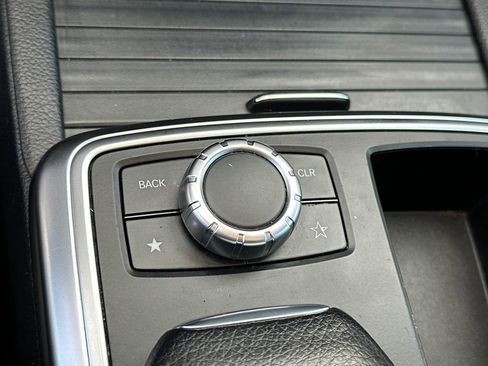 Used 2015 Mercedes-Benz ML 350 ML 350 image 35