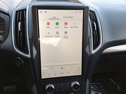 Used 2024 Ford Edge SEL image 21