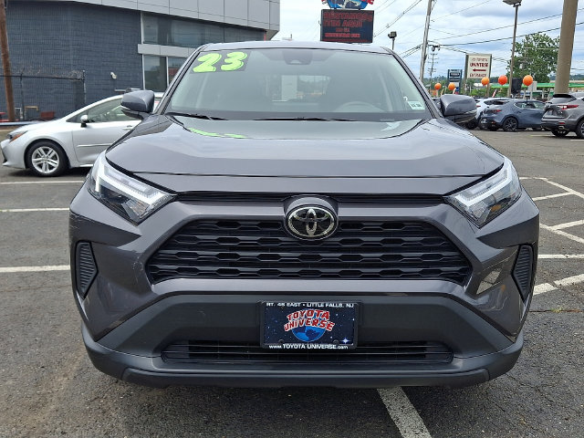 Used 2023 Toyota RAV4 LE AWD/4WD image 2