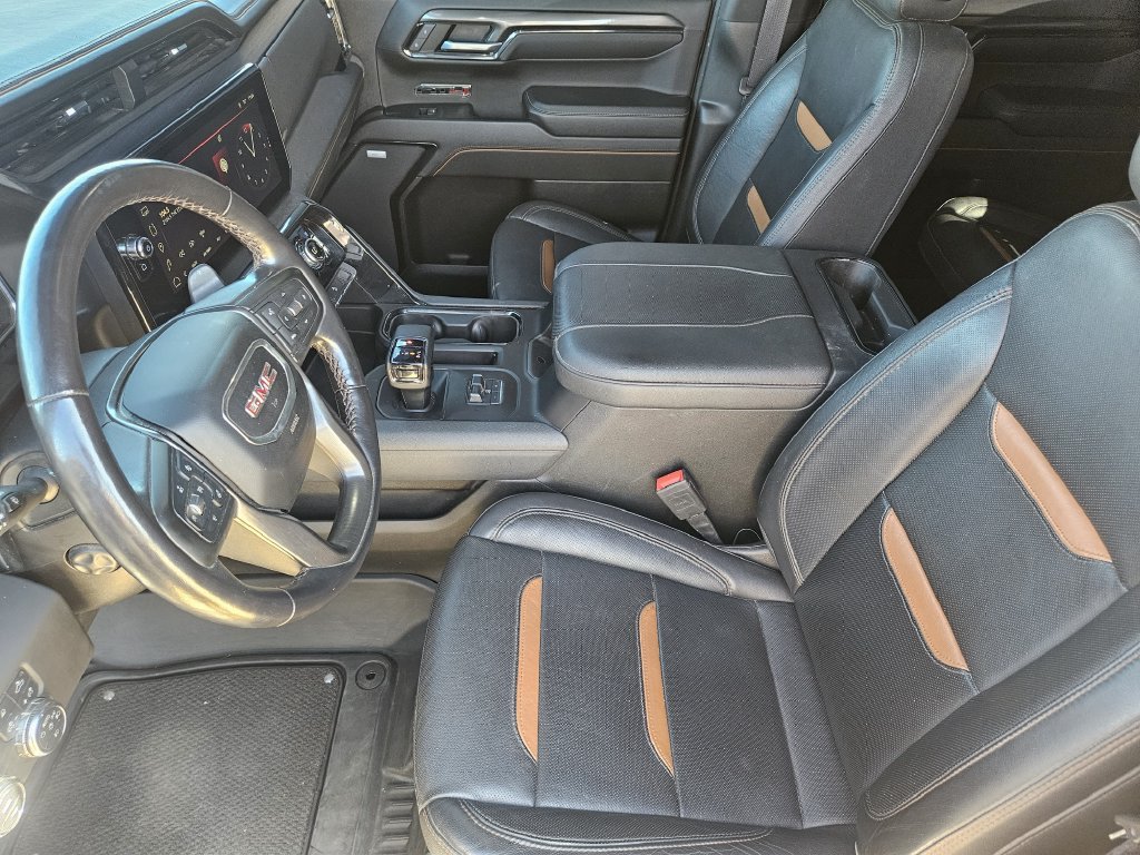 Used 2023 GMC Sierra 1500 AT4 w/ AT4 Premium Package AWD/4WD image 13