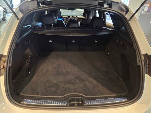 Used 2025 Mercedes-Benz GLC 300 image 15