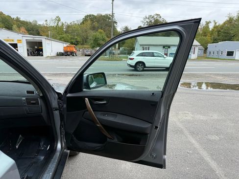 Used 2006 BMW X3 3.0i image 15