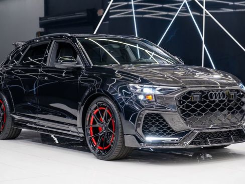 Used 2026 Audi RS Q8 performance image 1