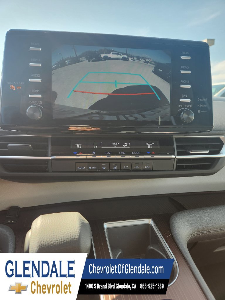 Used 2023 Toyota Sienna LE FWD image 10