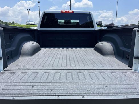 Used 2025 RAM 2500 Big Horn image 26