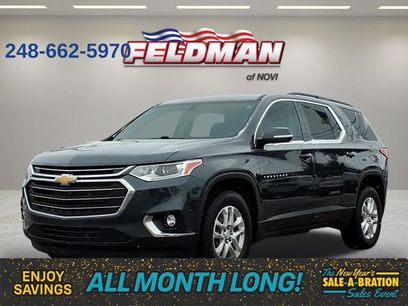 Used 2021 Chevrolet Traverse LT