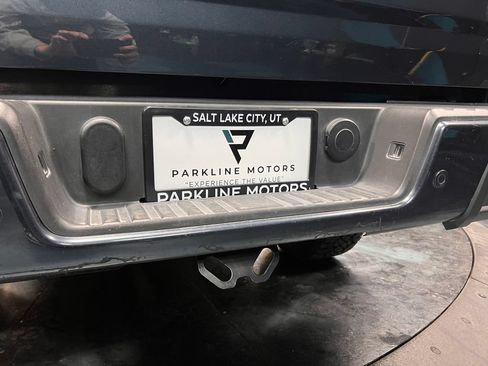 Used 2020 Chevrolet Colorado Z71 AWD/4WD image 22