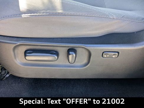 Used 2020 Toyota Tacoma SR5 RWD image 20