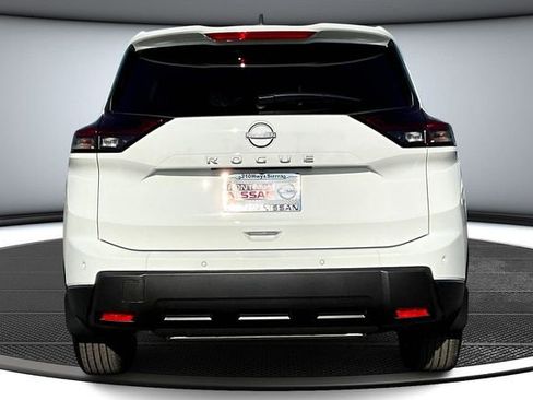 New 2026 Nissan Rogue S FWD image 4