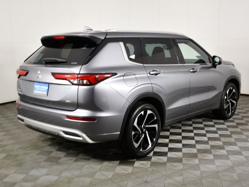 Used 2022 Mitsubishi Outlander SEL AWD/4WD image 6