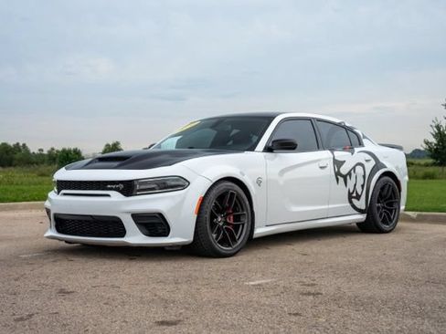 Used 2021 Dodge Charger SRT Hellcat RWD image 3