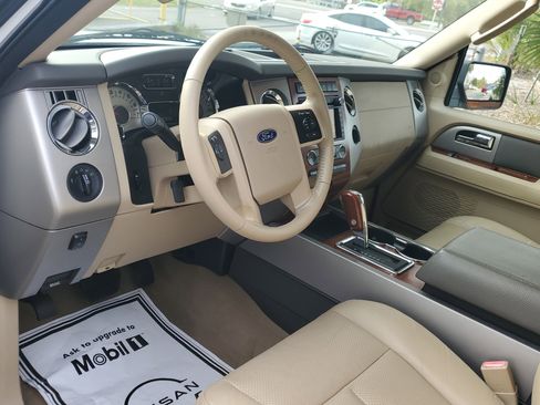 Used 2010 Ford Expedition Eddie Bauer image 21