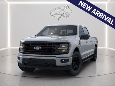 New 2026 Ford F150 XLT w/ Equipment Group 302A MID AWD/4WD image 1