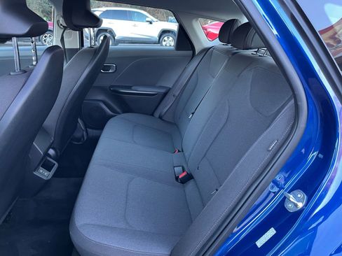 Used 2025 Kia K4 LXS image 23