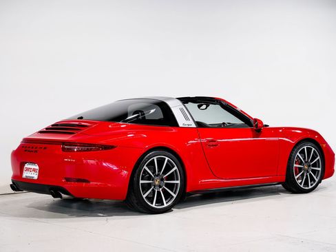 Used 2015 Porsche 911 Targa 4S AWD/4WD image 3