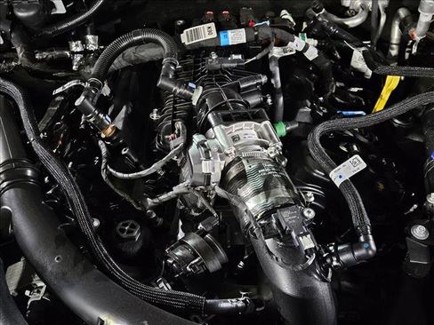 New 2025 Ford Bronco Outer Banks image 17