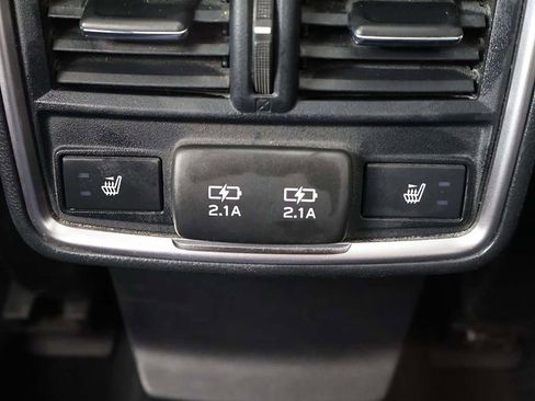 Used 2021 Subaru Forester Touring image 57