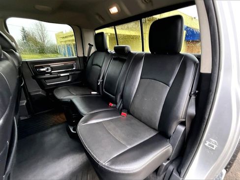 Used 2016 RAM 2500 Laramie w/ Convenience Group image 21