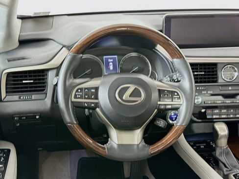 Used 2017 Lexus RX 450h AWD image 18