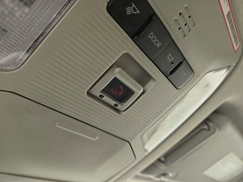 Used 2024 Toyota RAV4 XLE image 27