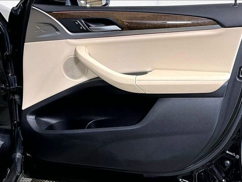 Used 2023 BMW X3 sDrive30i w/ Premium Package image 23