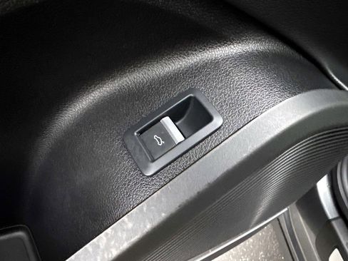 Used 2023 Audi Q5 2.0T Premium Plus image 12