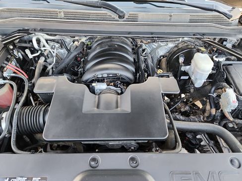 Used 2018 GMC Yukon Denali w/ Denali Ultimate Package image 13