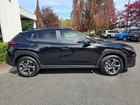 Used 2025 Subaru Crosstrek 2.0i Premium AWD/4WD image 3