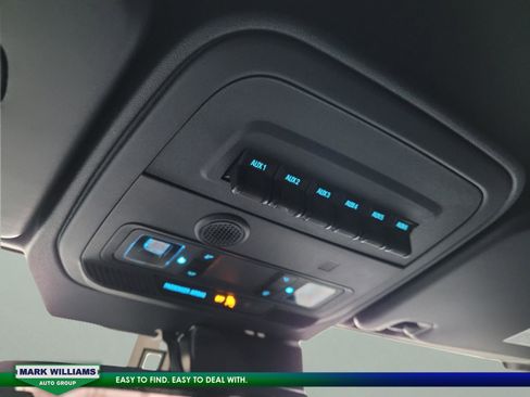 Used 2023 Ford Bronco Badlands image 20