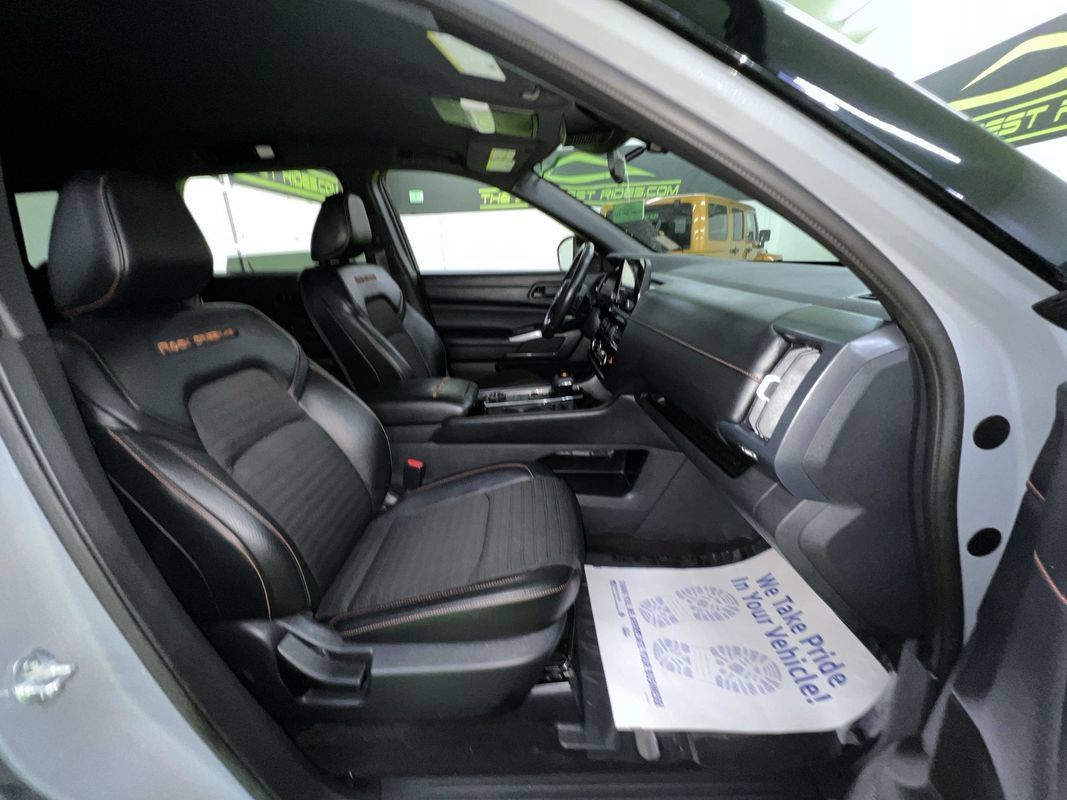 Used 2023 Nissan Pathfinder Rock Creek AWD/4WD image 29