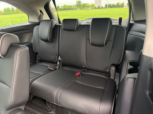 Certified 2025 Honda Odyssey Touring image 27