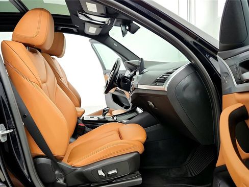 Used 2023 BMW X3 xDrive30i w/ M Sport Package image 18