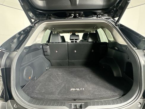 Used 2019 Toyota RAV4 XLE Premium w/ Advanced Technology Package FWD image 29