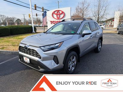 New 2025 Toyota RAV4 XLE
