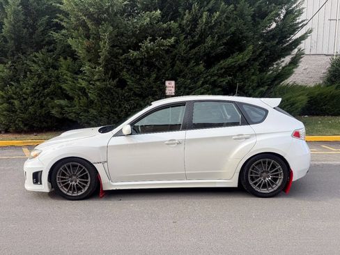 Used 2011 Subaru Impreza WRX Hatchback image 7
