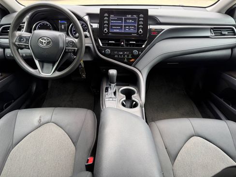 Used 2022 Toyota Camry LE FWD image 20