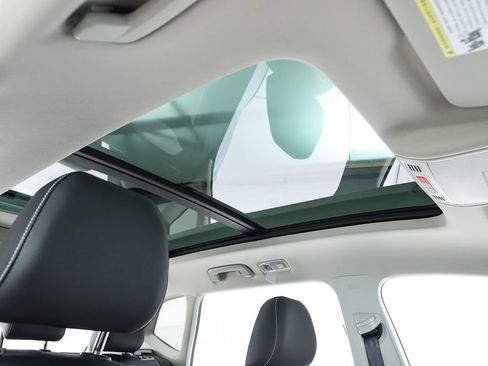 New 2026 Volkswagen Taos SEL image 74