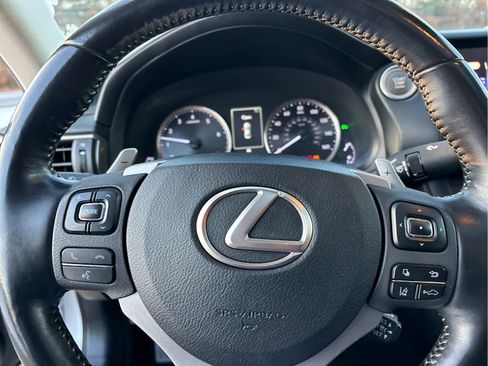 Used 2020 Lexus IS 300 AWD w/ Premium Package image 13