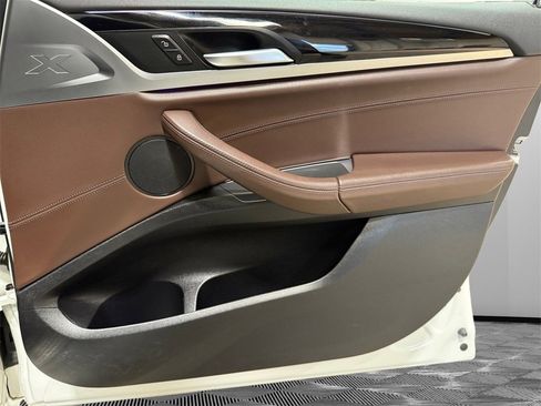 Used 2020 BMW X4 xDrive30i image 14