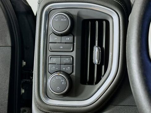 Used 2022 Chevrolet Silverado 2500 LT w/ Convenience Package AWD/4WD image 27