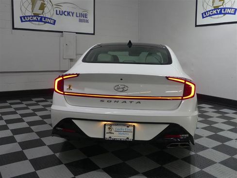 Used 2022 Hyundai Sonata SEL w/ Convenience Package FWD image 8
