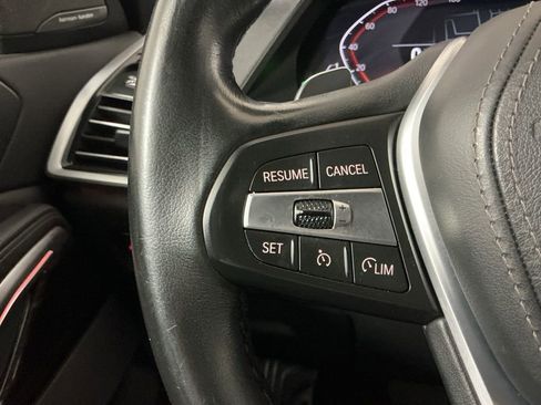 Used 2021 BMW X6 sDrive40i image 16