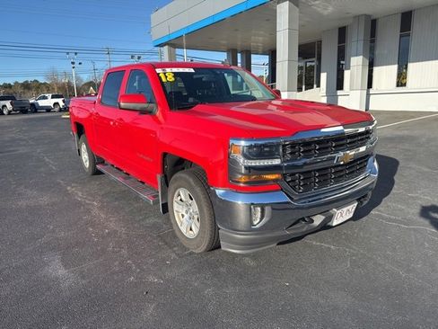 Used 2018 Chevrolet Silverado 1500 LT w/ All Star Edition image 23