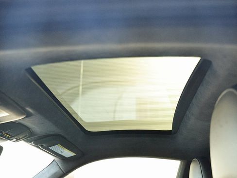 Certified 2019 Porsche 911 Carrera 4S image 19