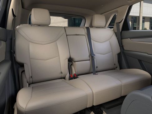 New 2025 Cadillac XT5 Premium Luxury image 17