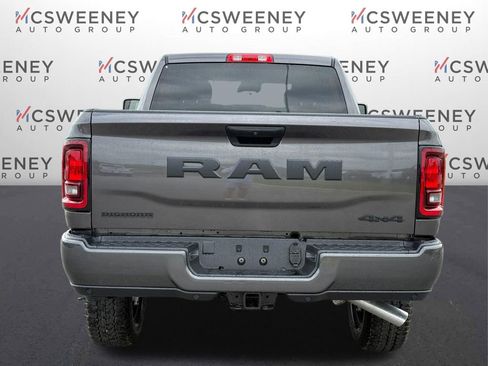 New 2026 RAM 2500 Big Horn AWD/4WD image 5