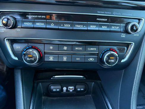 Used 2019 Kia Optima EX w/ EX Premium Package image 20