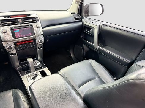 Used 2012 Toyota 4Runner Limited AWD/4WD image 26