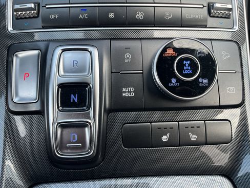 Used 2022 Hyundai Santa Fe SEL w/ Convenience + Premium Package AWD/4WD image 22